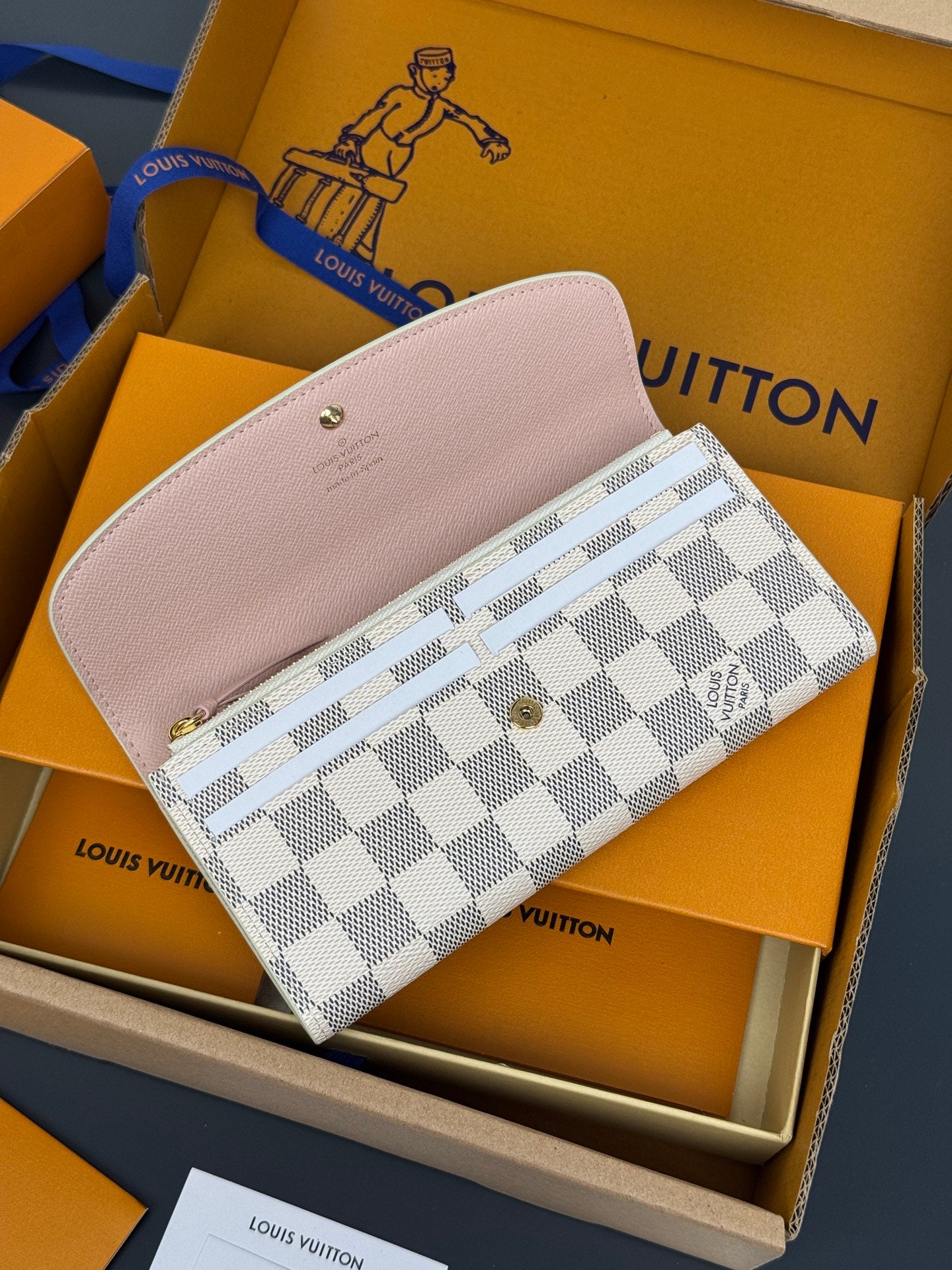 【ルイヴィトン】大人気☆ ポルトフォイユ・エミリー 財布 ギフト8色