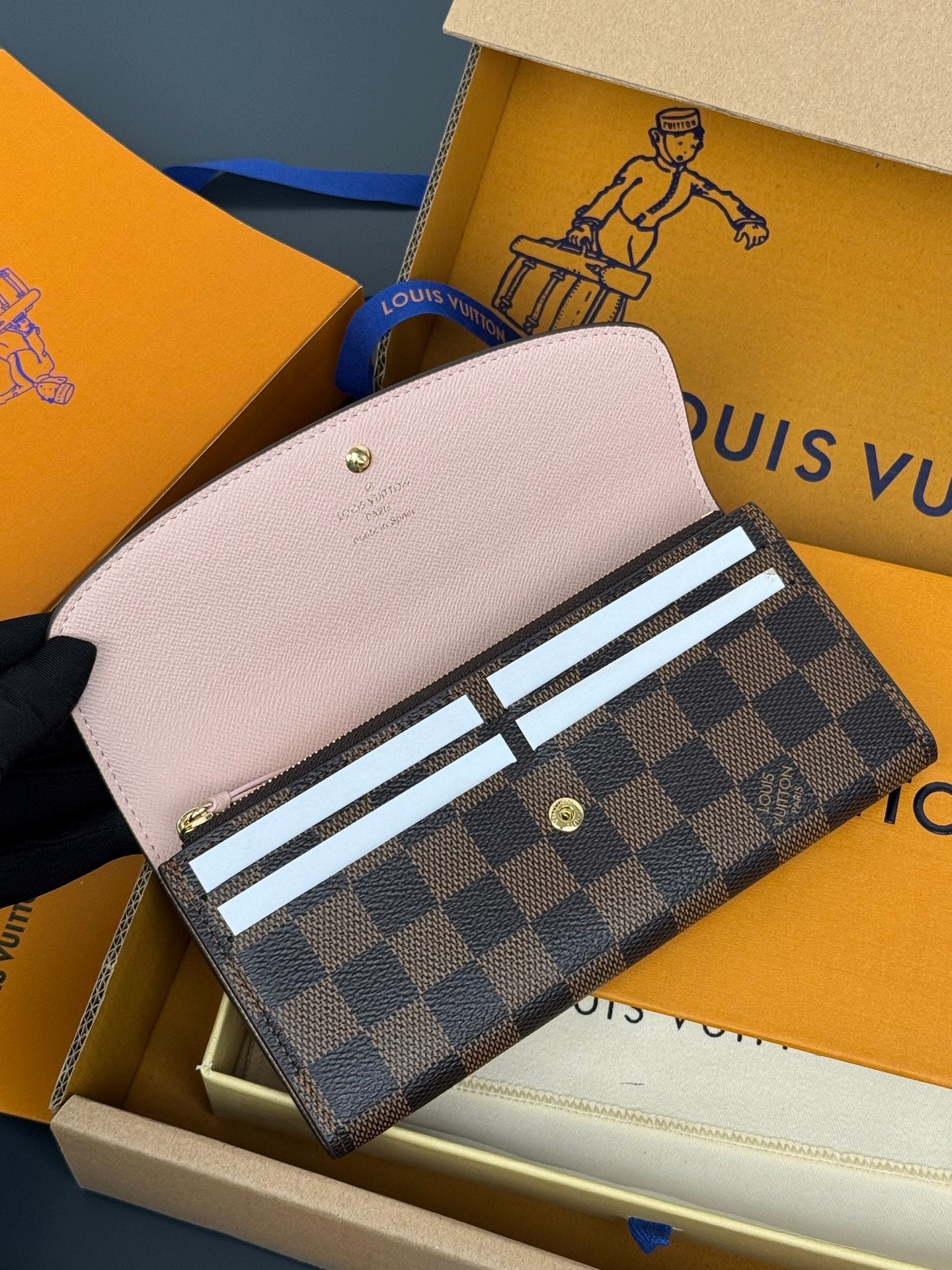 【ルイヴィトン】大人気☆ ポルトフォイユ・エミリー 財布 ギフト8色